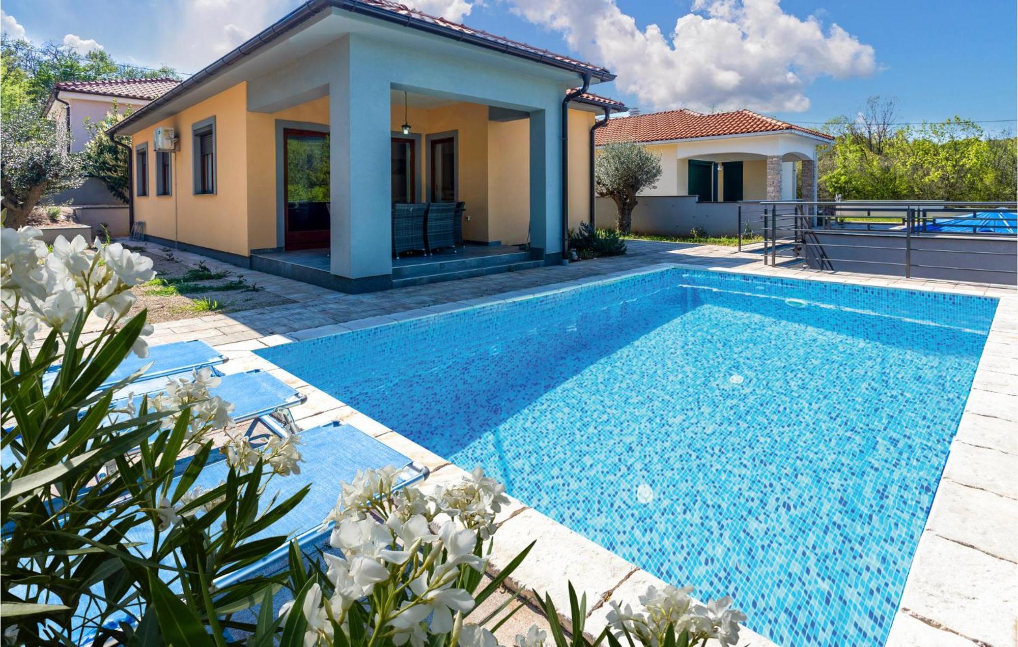 Holiday home Pet Friendly In With Wifi Gostinjac